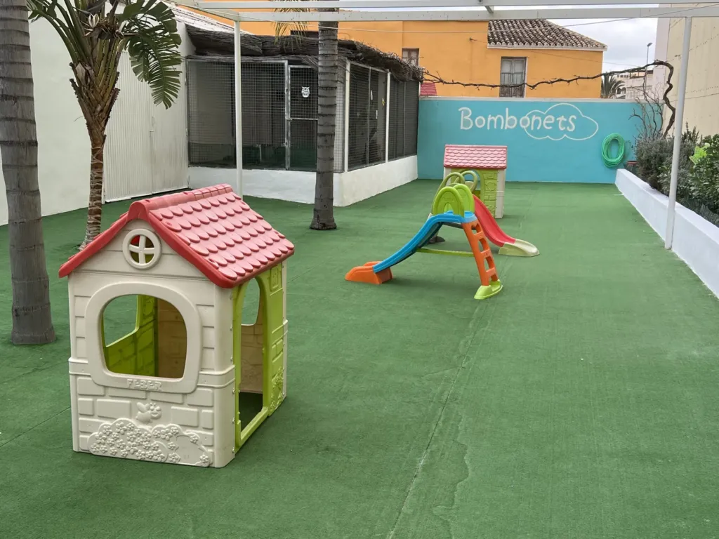 Instalaciones del centro de educación infantil Bombonets en Dénia
